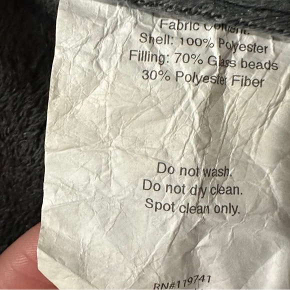 10lbs weighted blanket. - Picture 3 of 3